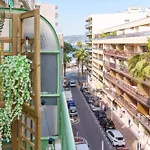Les Pins Avec Terrasse