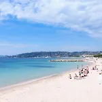 Les Pins Avec Terrasse * Ζουάν λε Πιν